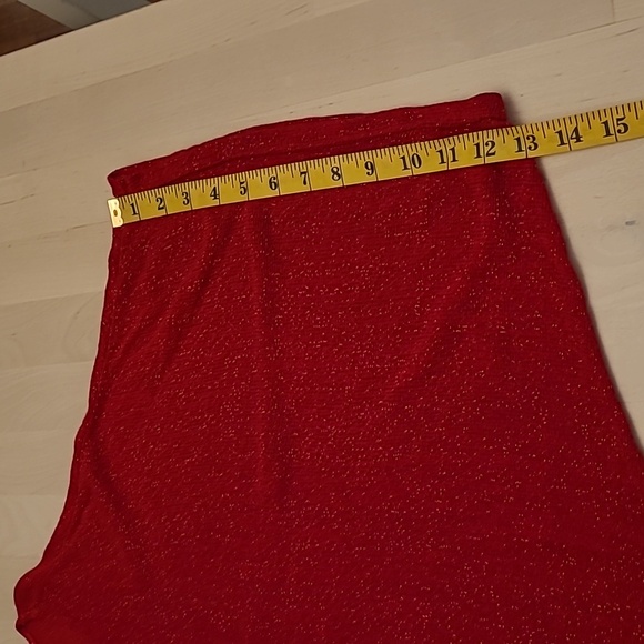 LIKE NEW VTG Nicolette Red Glittery Short Sleeved Fitted Waist Sweater - Picture 9 of 13